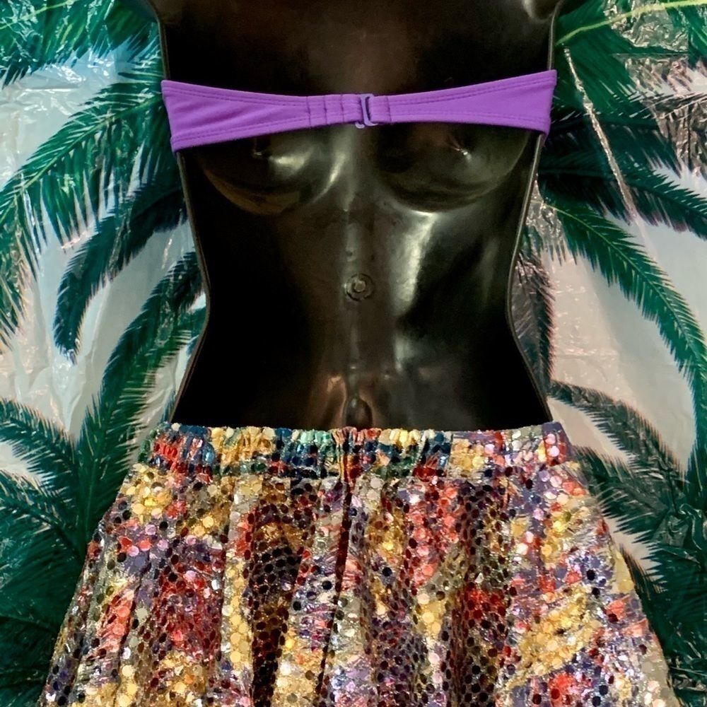 Bikinis   - Picture 8 of 12